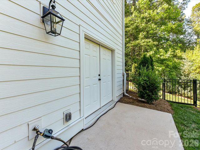 202 Streamwood Road, Troutman, NC 28166
