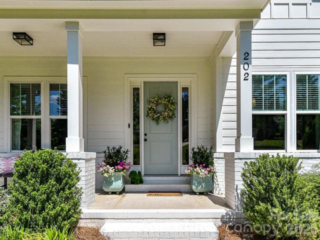 202 Streamwood Road, Troutman, NC 28166