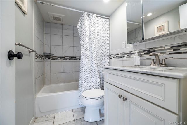 310 Riverside Boulevard G2, Long Beach, NY 11561