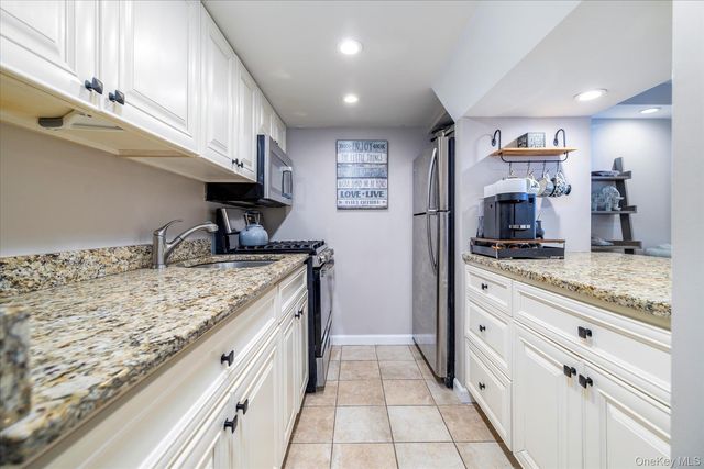 310 Riverside Boulevard G2, Long Beach, NY 11561