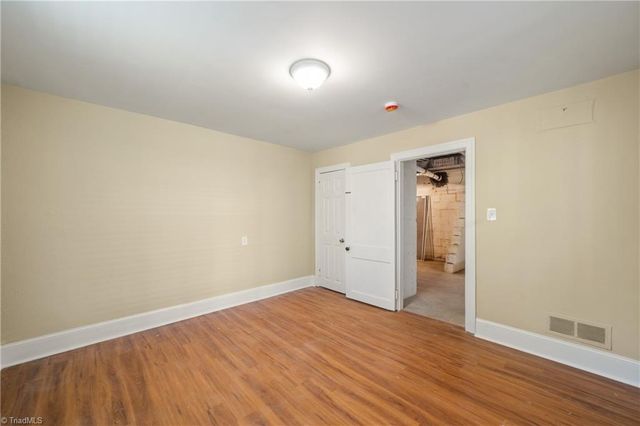 2425 Lyndhurst Avenue, Winston-salem, NC 27103