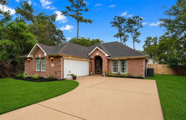 15906 Dunes Drive, Crosby, TX 77532
