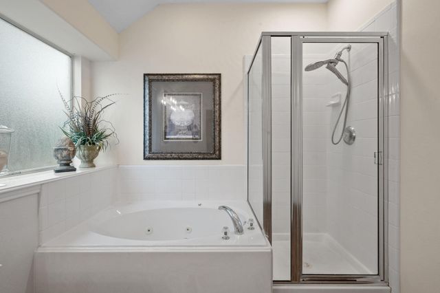 15906 Dunes Drive, Crosby, TX 77532