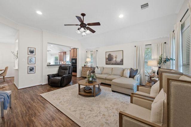 15906 Dunes Drive, Crosby, TX 77532