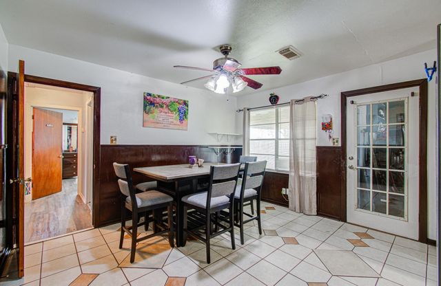 12342 Ledger Lane, Houston, TX 77015