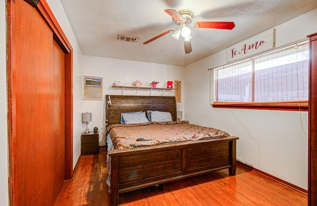 12342 Ledger Lane, Houston, TX 77015