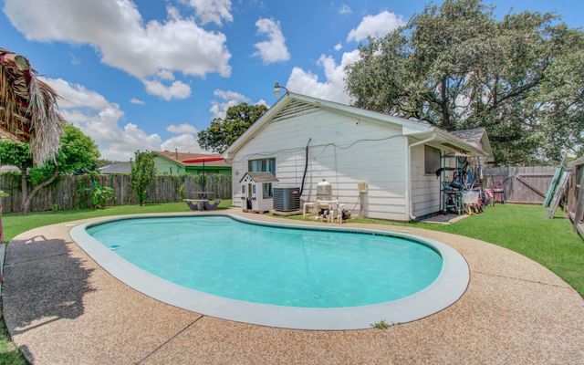 12342 Ledger Lane, Houston, TX 77015