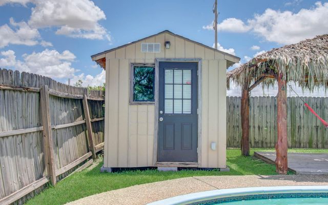 12342 Ledger Lane, Houston, TX 77015