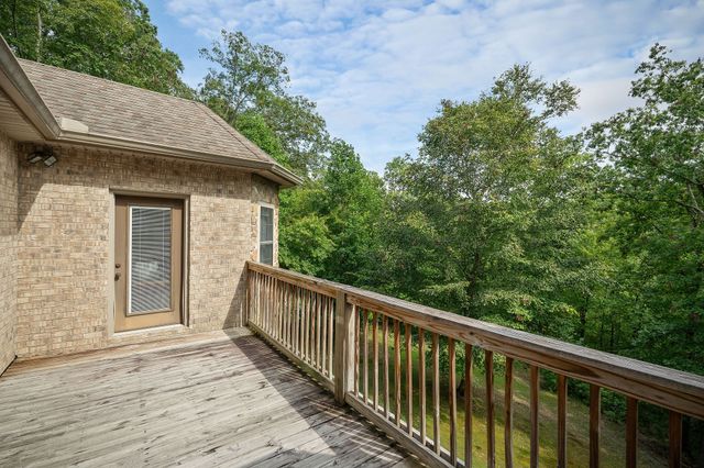 348 Witherspoon Dr, Smithville, TN 37166