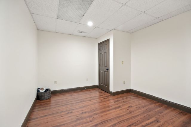 348 Witherspoon Dr, Smithville, TN 37166