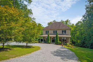 348 Witherspoon Dr, Smithville, TN 37166