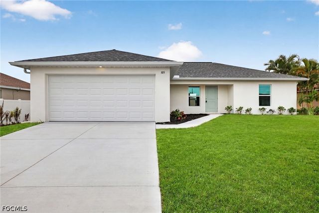 105 NW 9th TER, Cape Coral, FL 33993