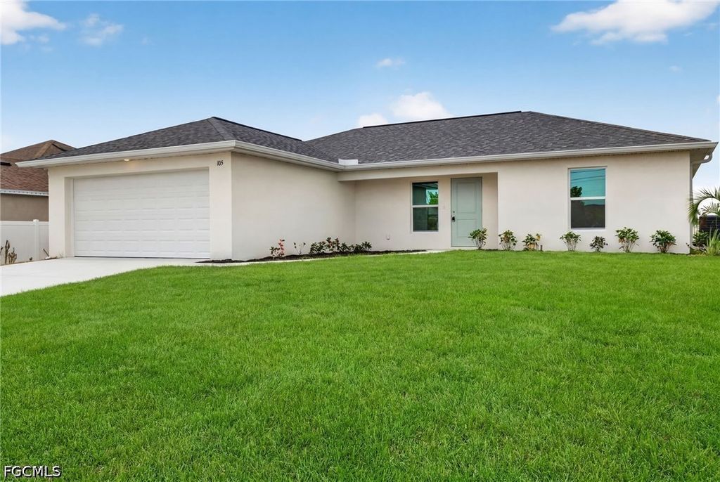 105 NW 9th TER, Cape Coral, FL 33993