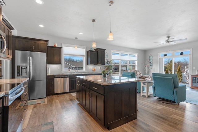 3861 MEUNIER LANE, Green Bay, WI 54311