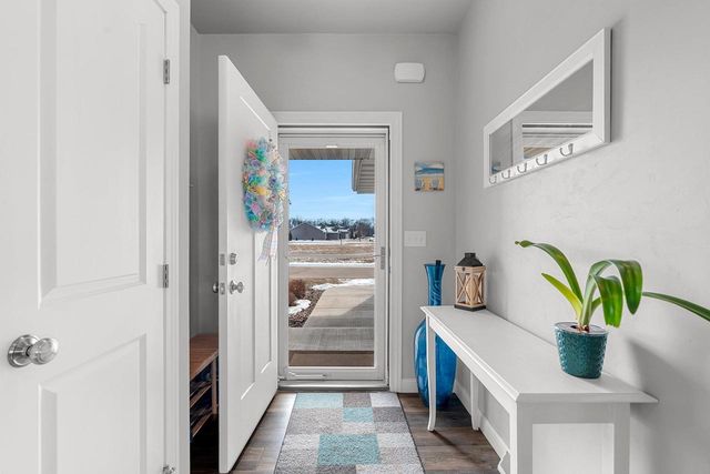 3861 MEUNIER LANE, Green Bay, WI 54311