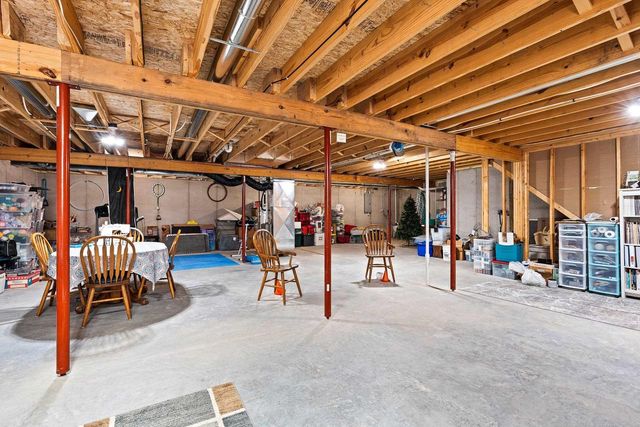 3861 MEUNIER LANE, Green Bay, WI 54311