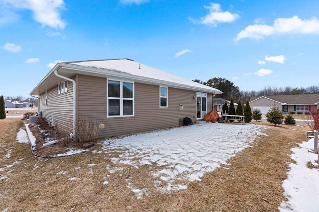 3861 MEUNIER LANE, Green Bay, WI 54311