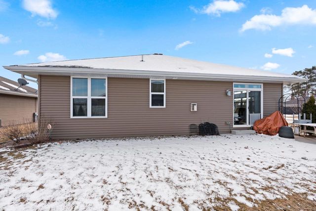 3861 MEUNIER LANE, Green Bay, WI 54311