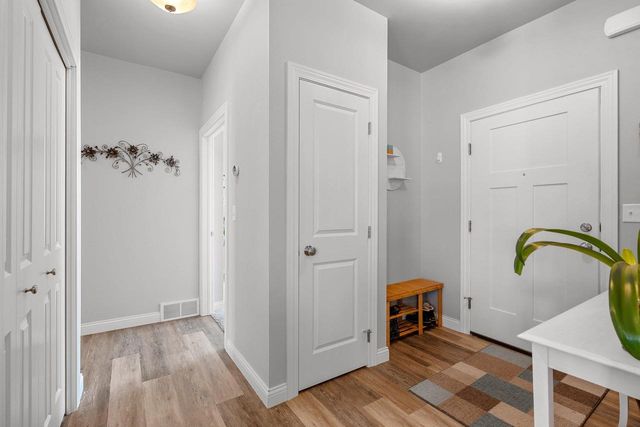 3861 MEUNIER LANE, Green Bay, WI 54311