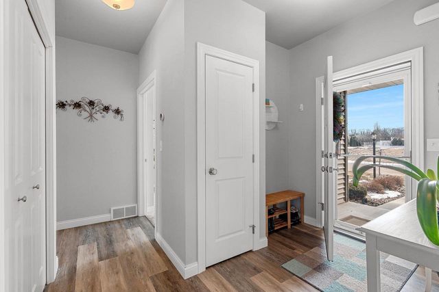 3861 MEUNIER LANE, Green Bay, WI 54311