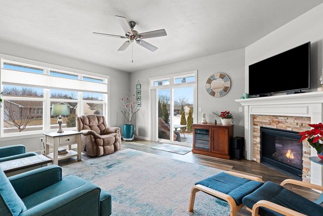 3861 MEUNIER LANE, Green Bay, WI 54311