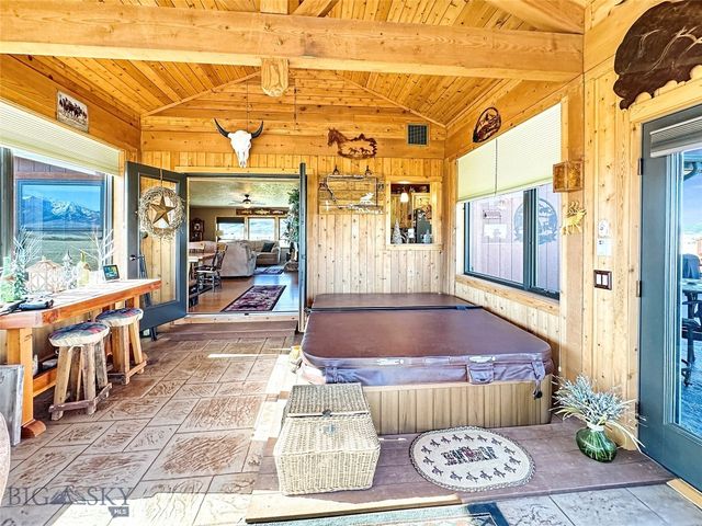 37 Staggers Lane South, Cameron, MT 59720