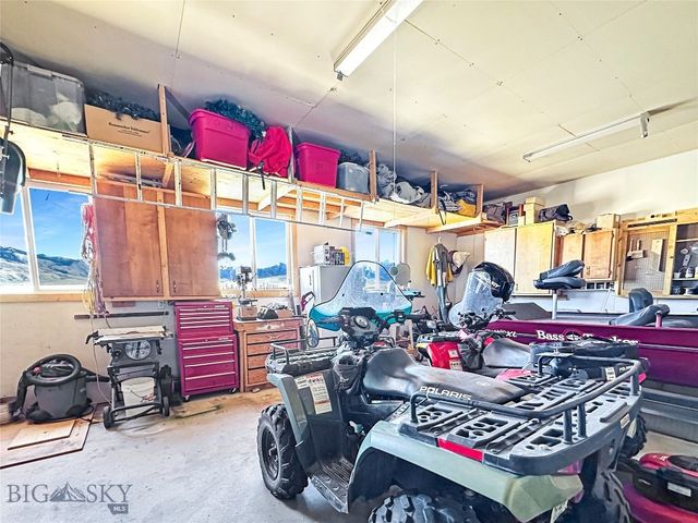 37 Staggers Lane South, Cameron, MT 59720