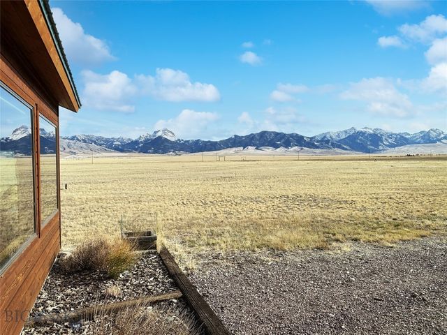 37 Staggers Lane South, Cameron, MT 59720