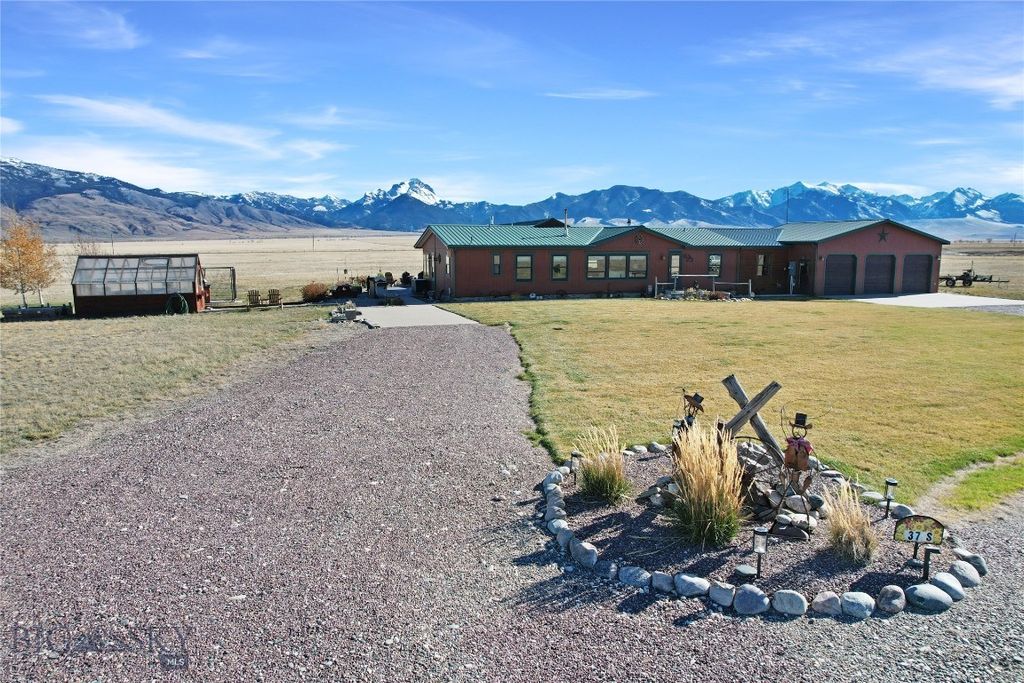 37 Staggers Lane South, Cameron, MT 59720