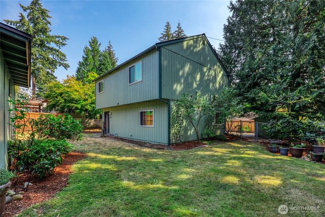 27129 35th Lane S, Kent, WA 98032