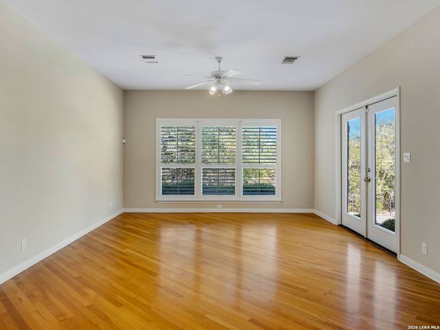 7807 Rocking Horse Ln, Boerne, TX 78015