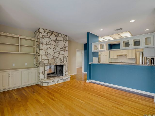 7807 Rocking Horse Ln, Boerne, TX 78015