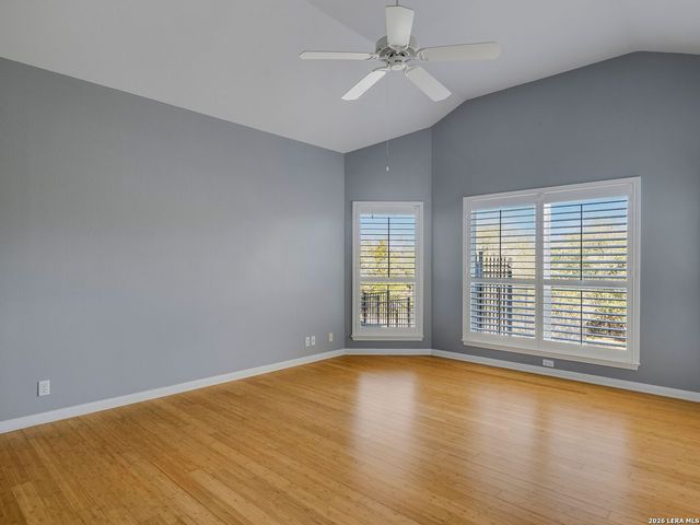 7807 Rocking Horse Ln, Boerne, TX 78015