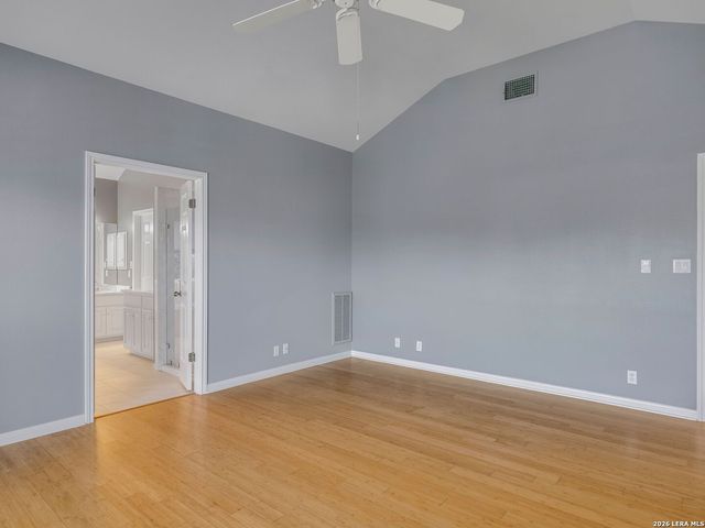 7807 Rocking Horse Ln, Boerne, TX 78015