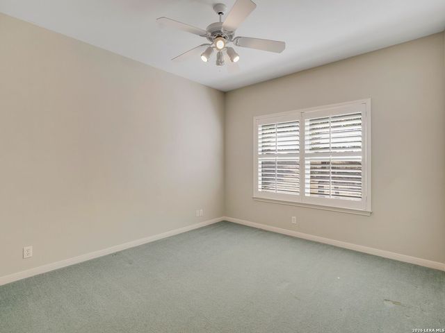 7807 Rocking Horse Ln, Boerne, TX 78015