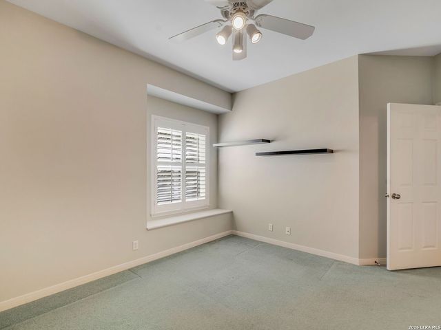 7807 Rocking Horse Ln, Boerne, TX 78015