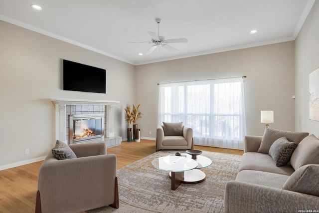 7807 Rocking Horse Ln, Boerne, TX 78015