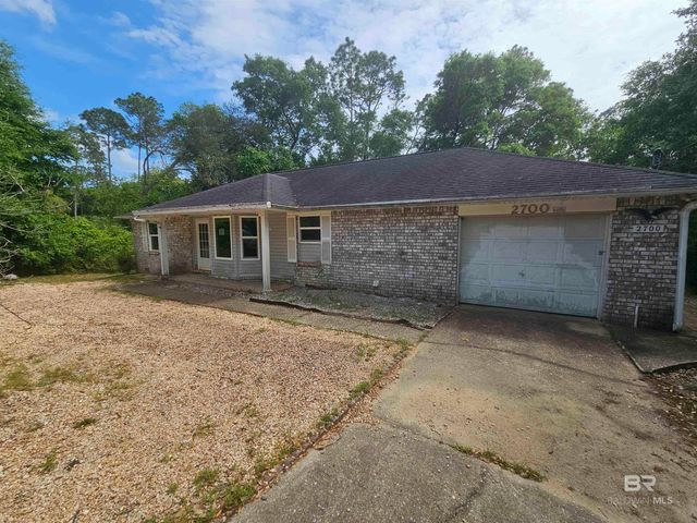 2700 Pine Ridge Drive, Lillian, AL 36549