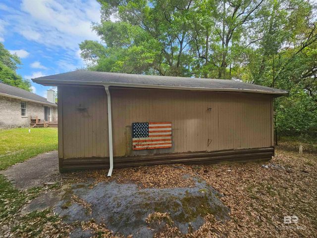 2700 Pine Ridge Drive, Lillian, AL 36549