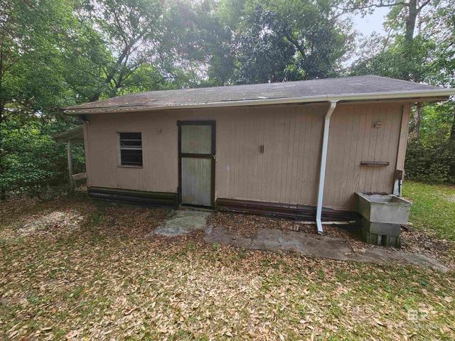 2700 Pine Ridge Drive, Lillian, AL 36549