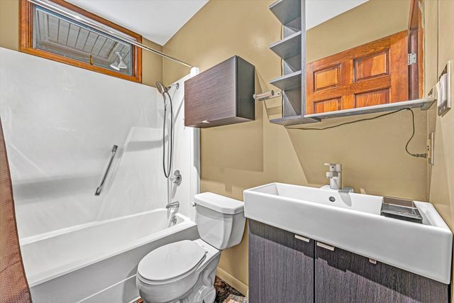 3144 Country Club RD, Troutville, VA 24175