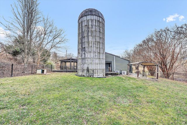 3144 Country Club RD, Troutville, VA 24175