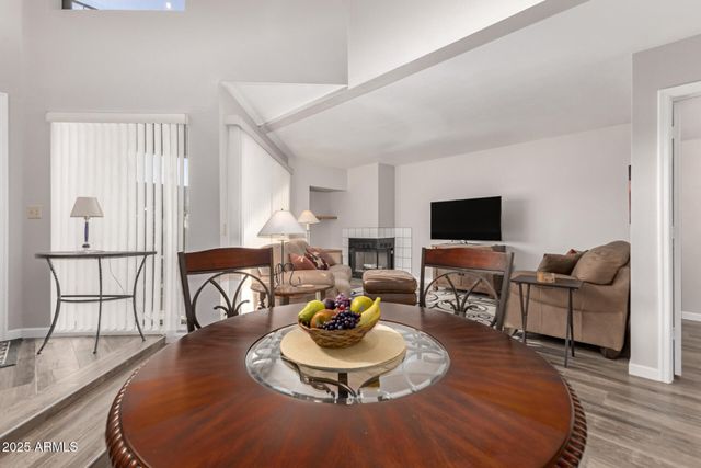 16812 E LAMPLIGHTER Way 9, Fountain Hills, AZ 85268