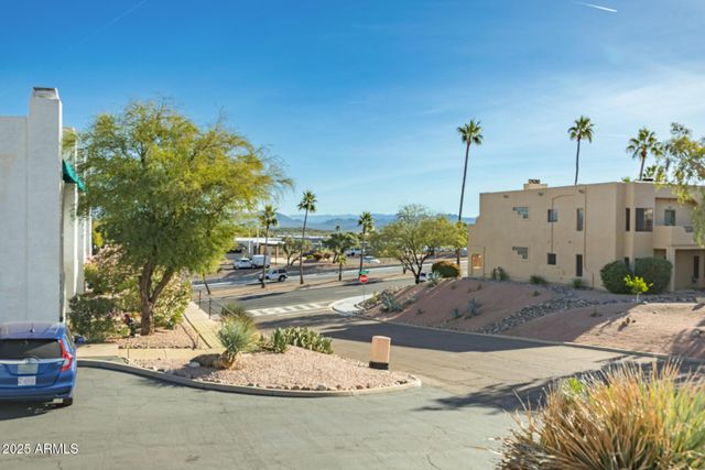 16812 E LAMPLIGHTER Way 9, Fountain Hills, AZ 85268