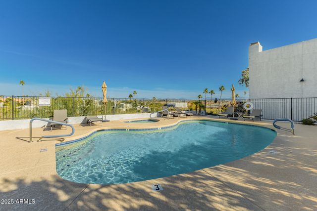 16812 E LAMPLIGHTER Way 9, Fountain Hills, AZ 85268