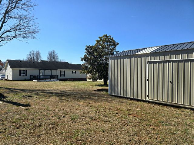 1381 Tom Grissom Rd, Morrison, TN 37357