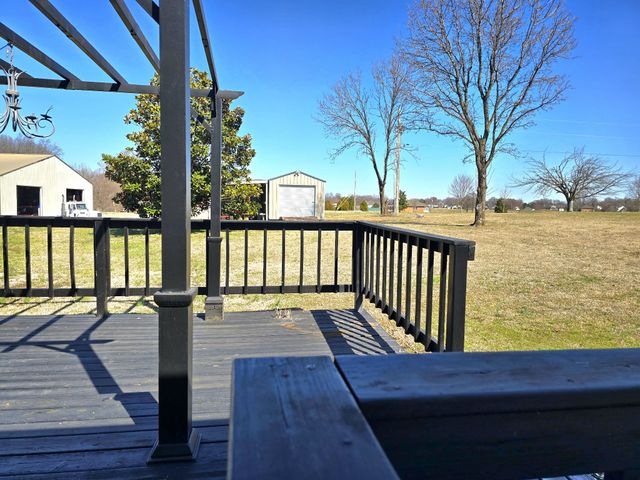 1381 Tom Grissom Rd, Morrison, TN 37357