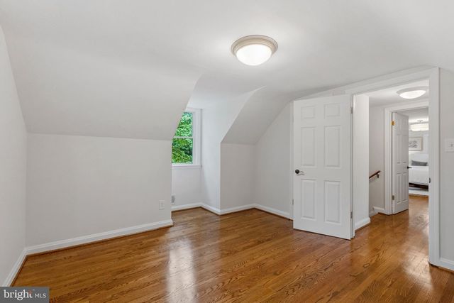 302 S WEST ST, Falls Church, VA 22046
