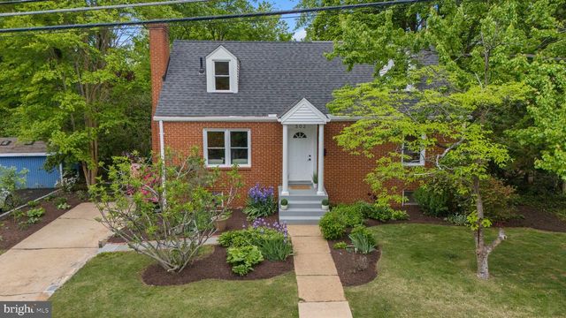 302 S WEST ST, Falls Church, VA 22046