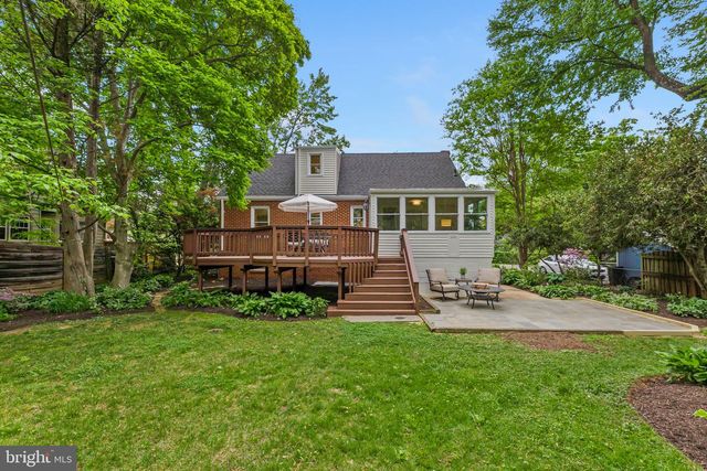 302 S WEST ST, Falls Church, VA 22046